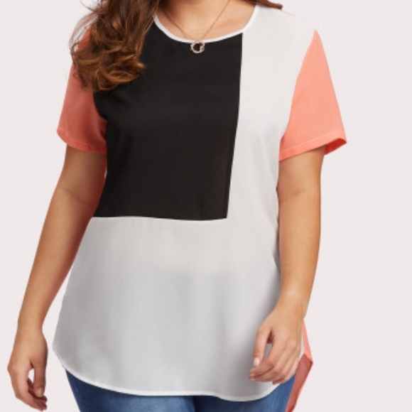 Tops - 🎄 Cut and Sew Chiffon Tee